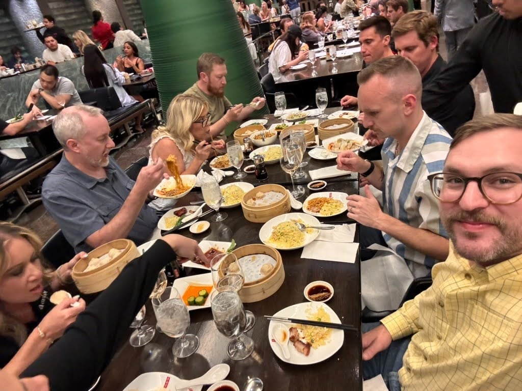 15-group-dinner-asian